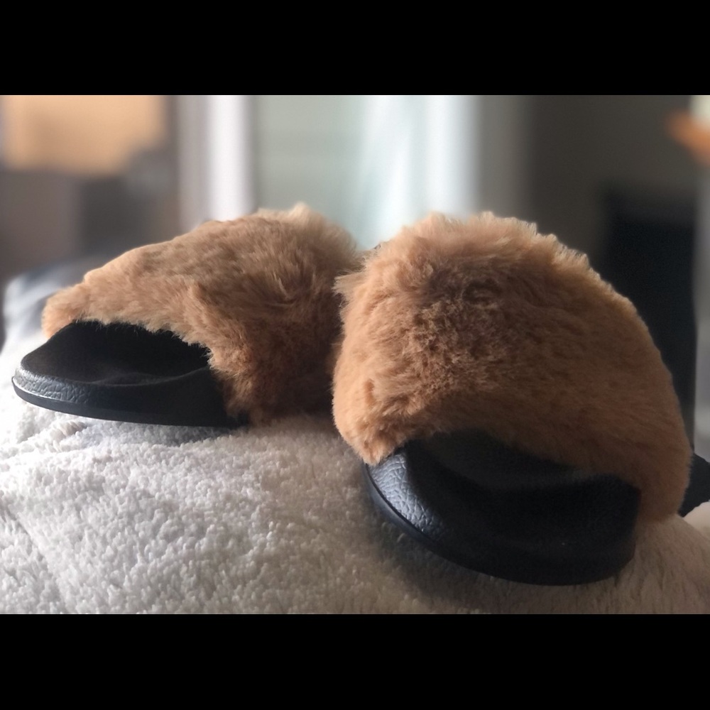 SALE: SPESOUL Fury Slides